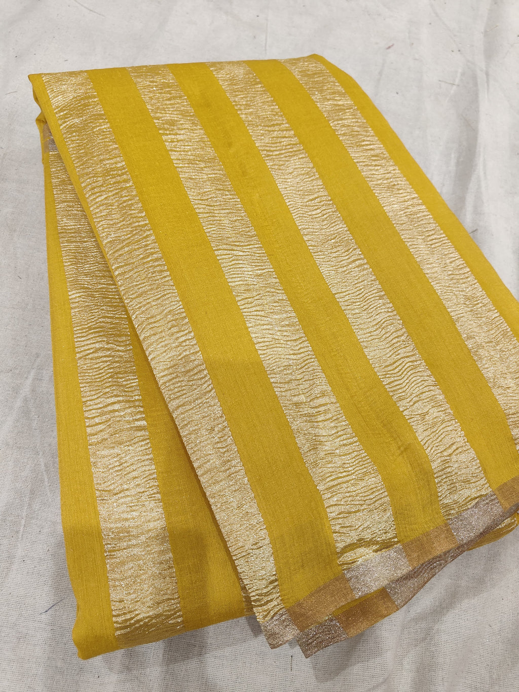 Pure moonga crushed tissue silk saree