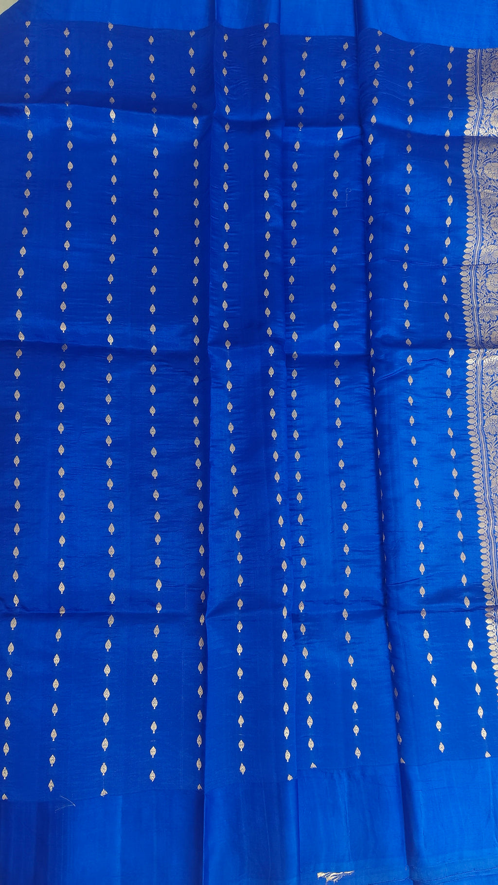 Pure banarasi Raw mango Silk saree in royal blue colour