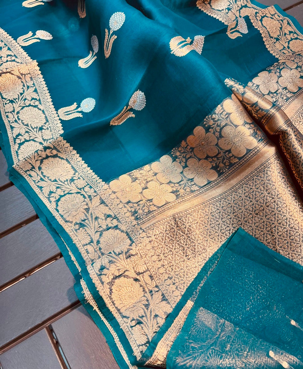 Banarasi pure kora silk handwoven Saree - Teal blue